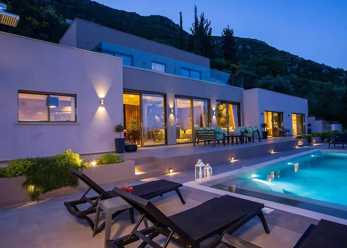 Ino Lefkas * Nydri (Lefkada)