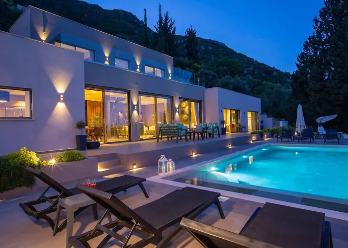 Ino Lefkas Nydri (Lefkada)